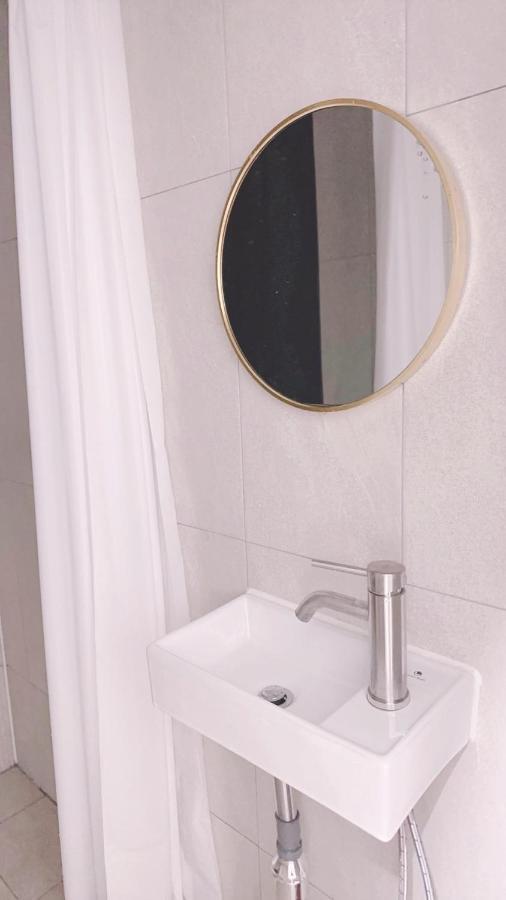 The Bay Cube House Female Only Hotel Guri Exterior foto