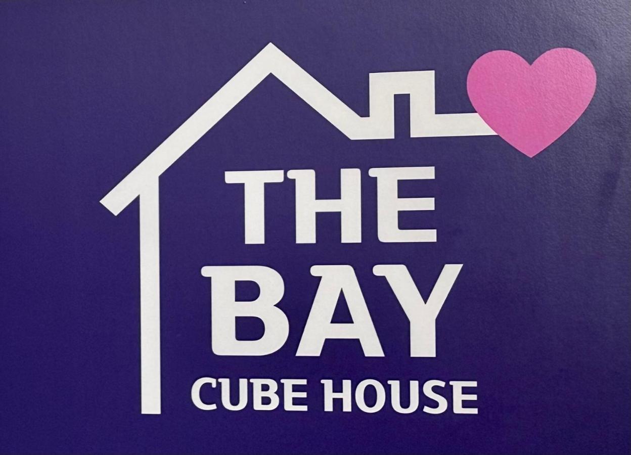 The Bay Cube House Female Only Hotel Guri Exterior foto