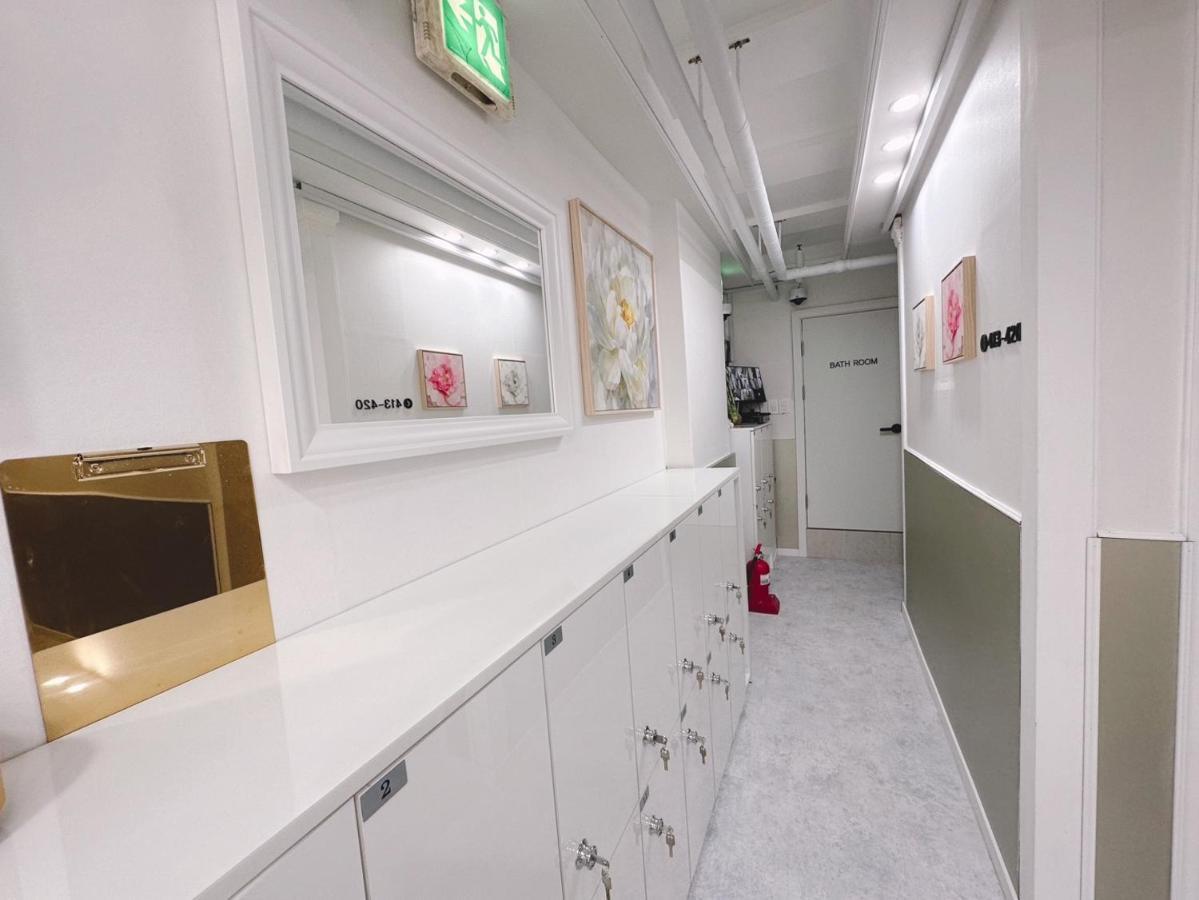 The Bay Cube House Female Only Hotel Guri Exterior foto